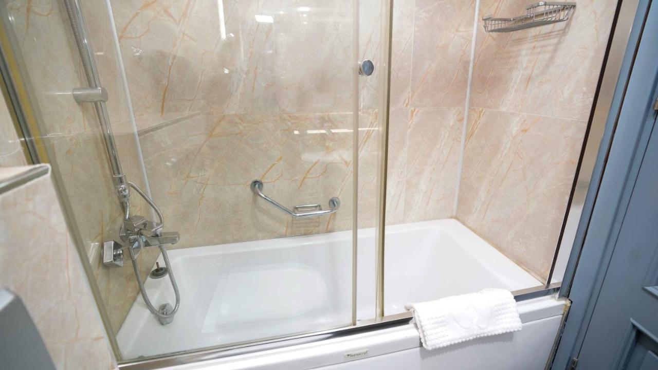 איסטמבול Aura Marina Hotel מראה חיצוני תמונה